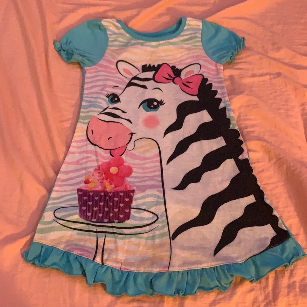 Girls night gown 4t